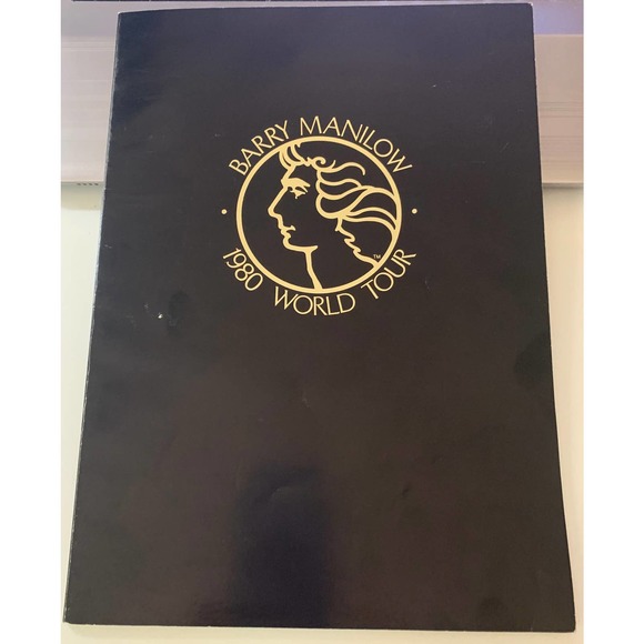 COPY - Barry Manilow 1980 World Tour Commemorative Program - Picture 1 of 3